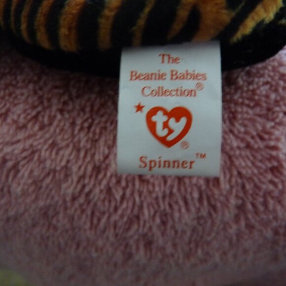 Spinner - Picture 3 of 5